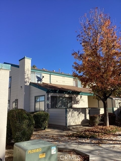 44532 E 15th Street E - Photo 1