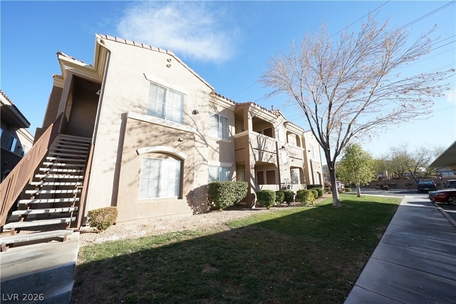 10245 S Maryland Parkway - Photo 1