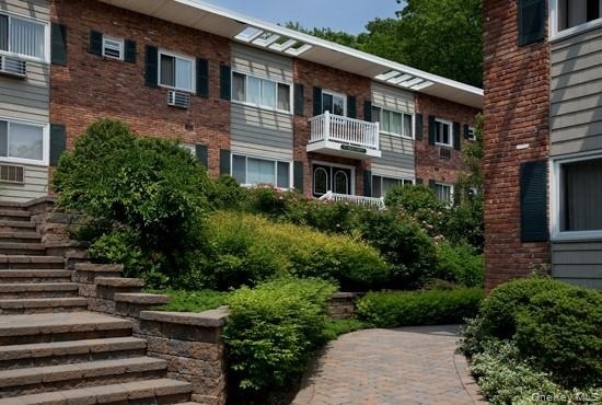 429 Main Street - Photo 1