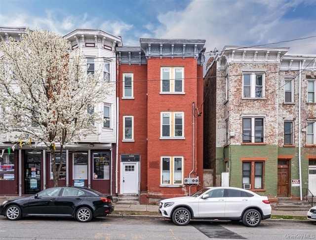 93 S Lander Street - Photo 1