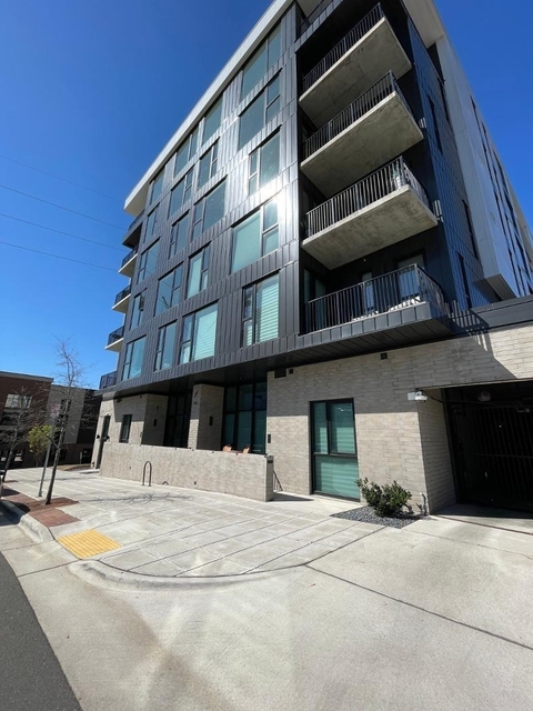 522 S Harrington Street - Photo 1