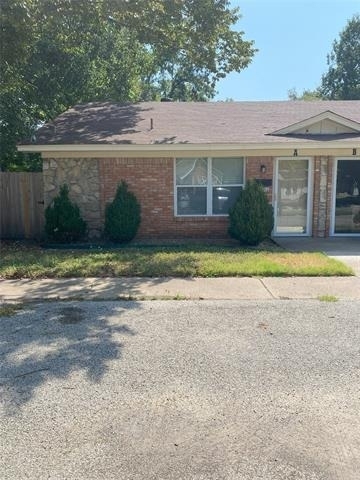 904 N Frances Street - Photo 1