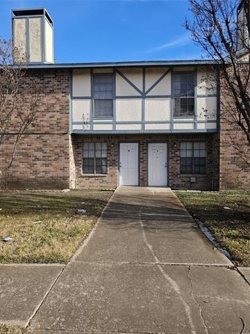 2822 Wimbledon Court - Photo 1