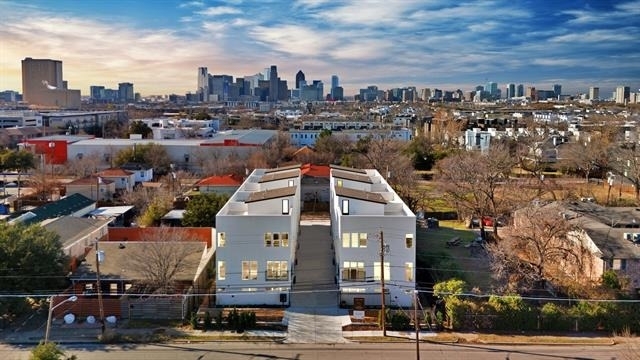 1731 N Fitzhugh Avenue - Photo 1