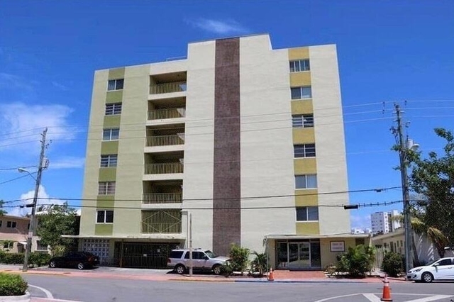 8001 Crespi Boulevard - Photo 1