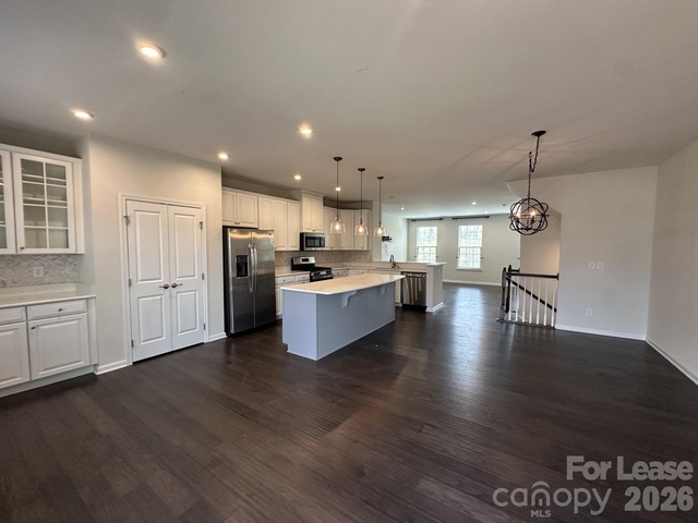 3612 Speer Boulevard - Photo 1