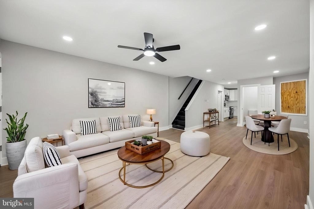 40 W Reger Street - Photo 1