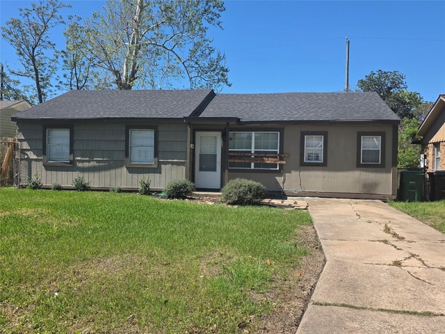 9330 Chesterfield Drive - Photo 1
