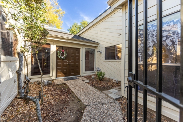 6030 Gallant Forest Drive - Photo 1