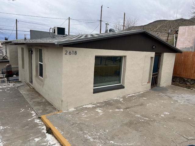 2618 Idalia Avenue - Photo 1