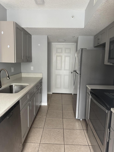 1670 N 42nd Circle - Photo 1