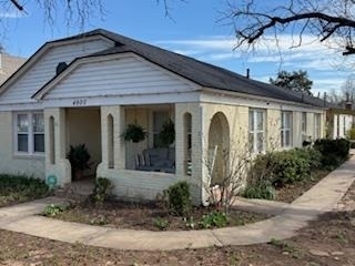4900 N College Avenue - Photo 1