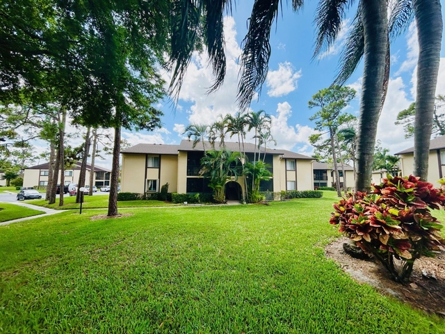 408 Pine Glen Lane - Photo 1