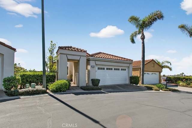 24902 Sea Crest - Photo 1