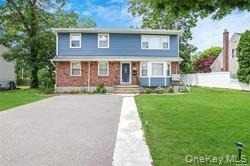 140 N 21st Street - Photo 1