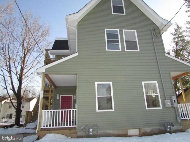 20 Pine Street - Photo 1