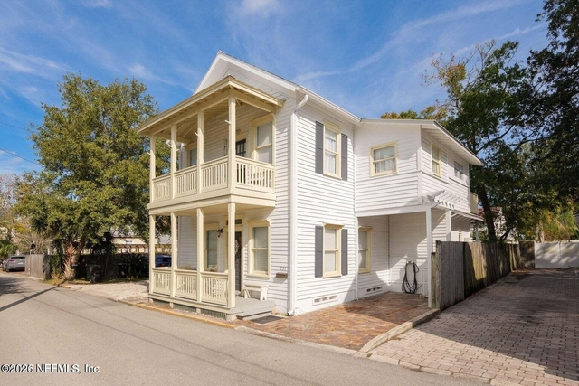 251 Charlotte Street - Photo 1
