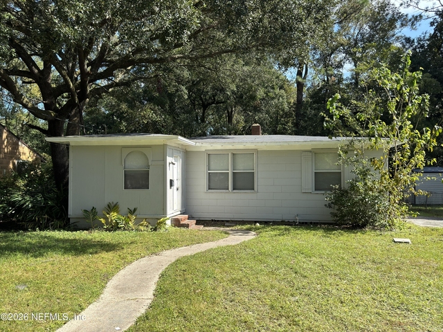 5035 Campenella Drive - Photo 1