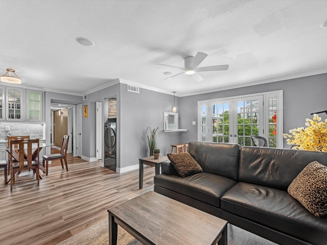 505 Westcott Street - Photo 1