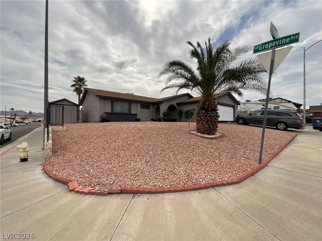707 Honeybee Court - Photo 1