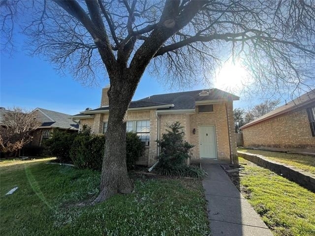1513 Liberty Lane - Photo 1