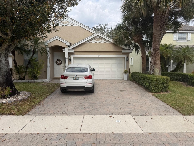 159 Berenger Walk - Photo 1