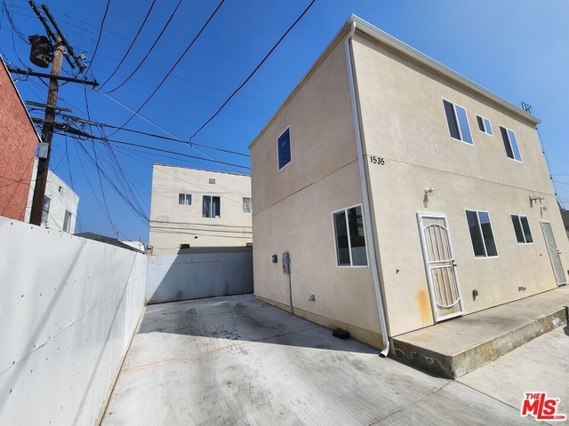 1535 W 80th Street - Photo 1