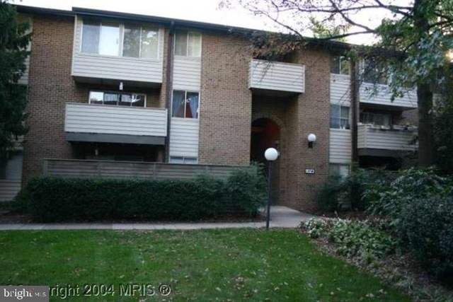 19323 Club House - Photo 1