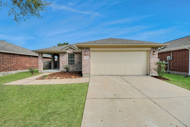 1818 Fergus Park Court - Photo 1