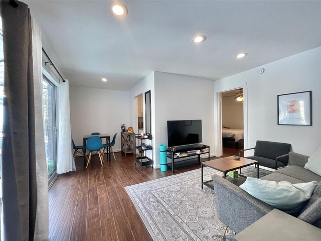 412 Pacific Street - Photo 1