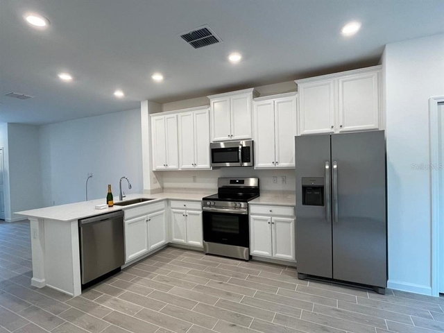 3409 Sw 34th Ave Circle - Photo 1