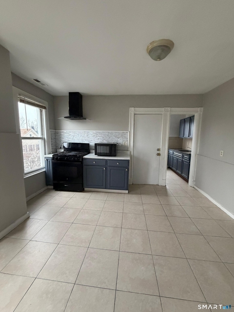 168 Lloyd Street - Photo 1