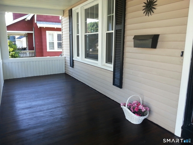 356 Townsend Avenue - Photo 1