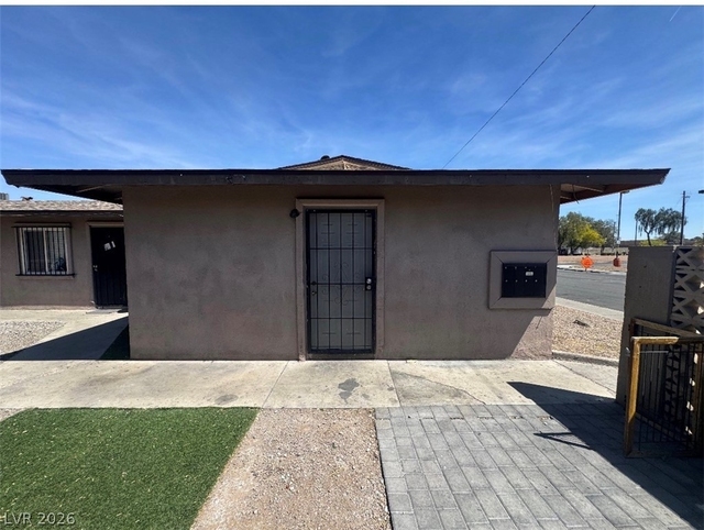 2505 Cedar Avenue - Photo 1