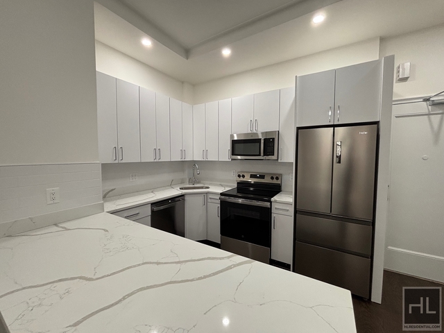 West 68 Street - Photo 1