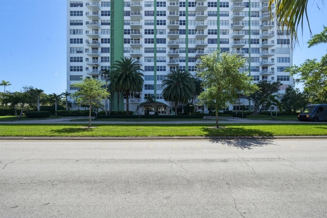 2100 Sans Souci Boulevard - Photo 1