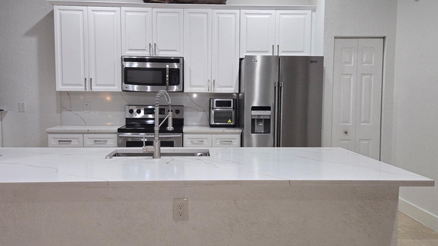 2013 Harbor View Circle - Photo 1