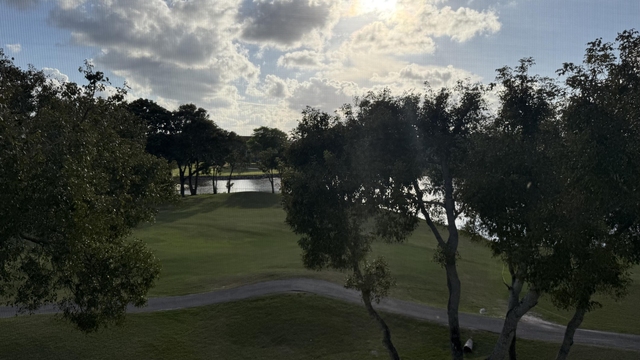 400 Sw 134th Way - Photo 1