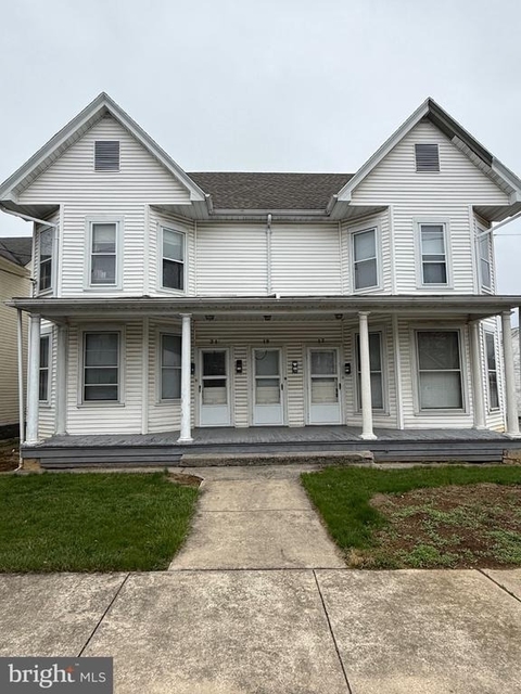 19 Cumberland Avenue Avenue - Photo 1