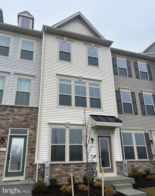 168 Bethlehem Pl - Photo 1