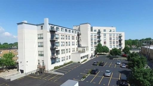 2451 W Howard Street - Photo 1
