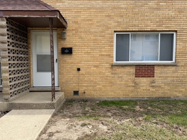 2173 W 171st Street W - Photo 1