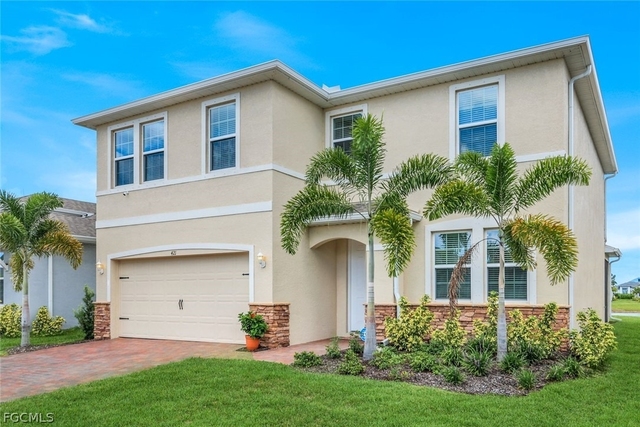 421 Coral Reef Place - Photo 1
