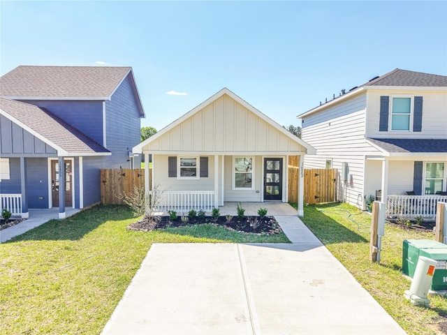 16802 N Marie Village Dr - Photo 1