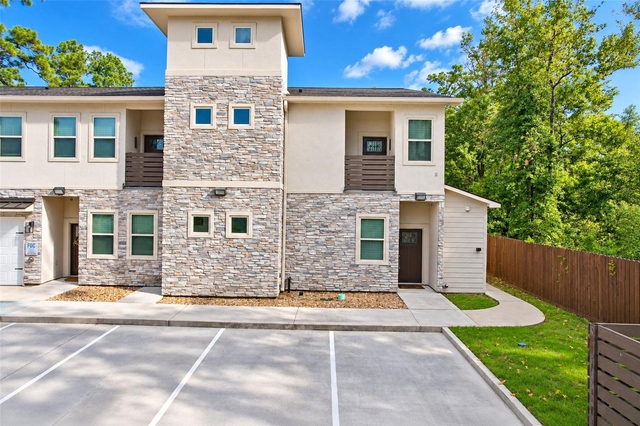 504 Nursery Rd - Photo 1