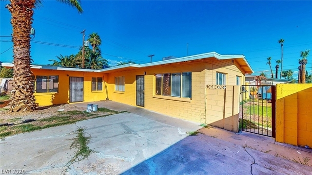 1302 Rexford Place - Photo 1