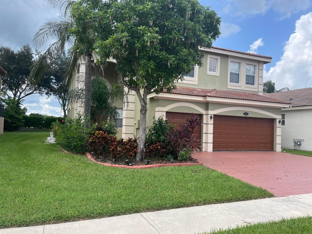 10690 Old Hammock Way - Photo 1
