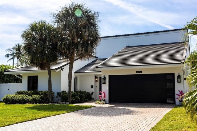 222 N Tradewinds Avenue - Photo 1