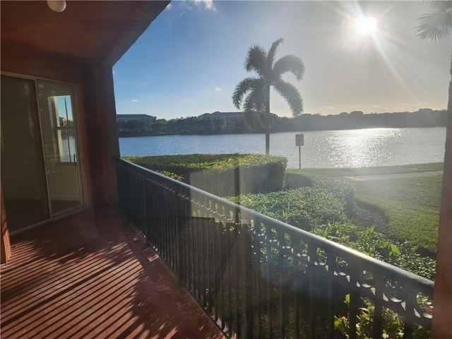 4508 Sw 160th Avenue - Photo 1