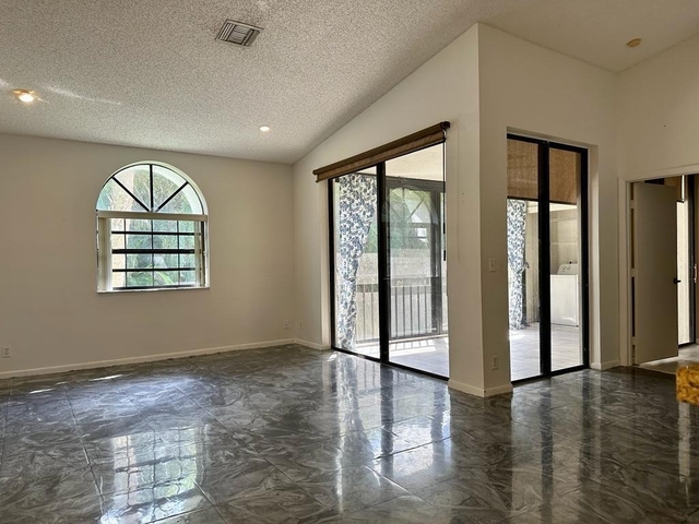 5438 Verona Drive - Photo 1